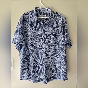 Nwot Tommy Bahama Blue and White Floral Men's Shirt Size XL